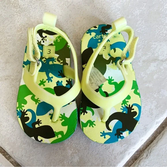 Carters • Flip Flops - Picture 1 of 4